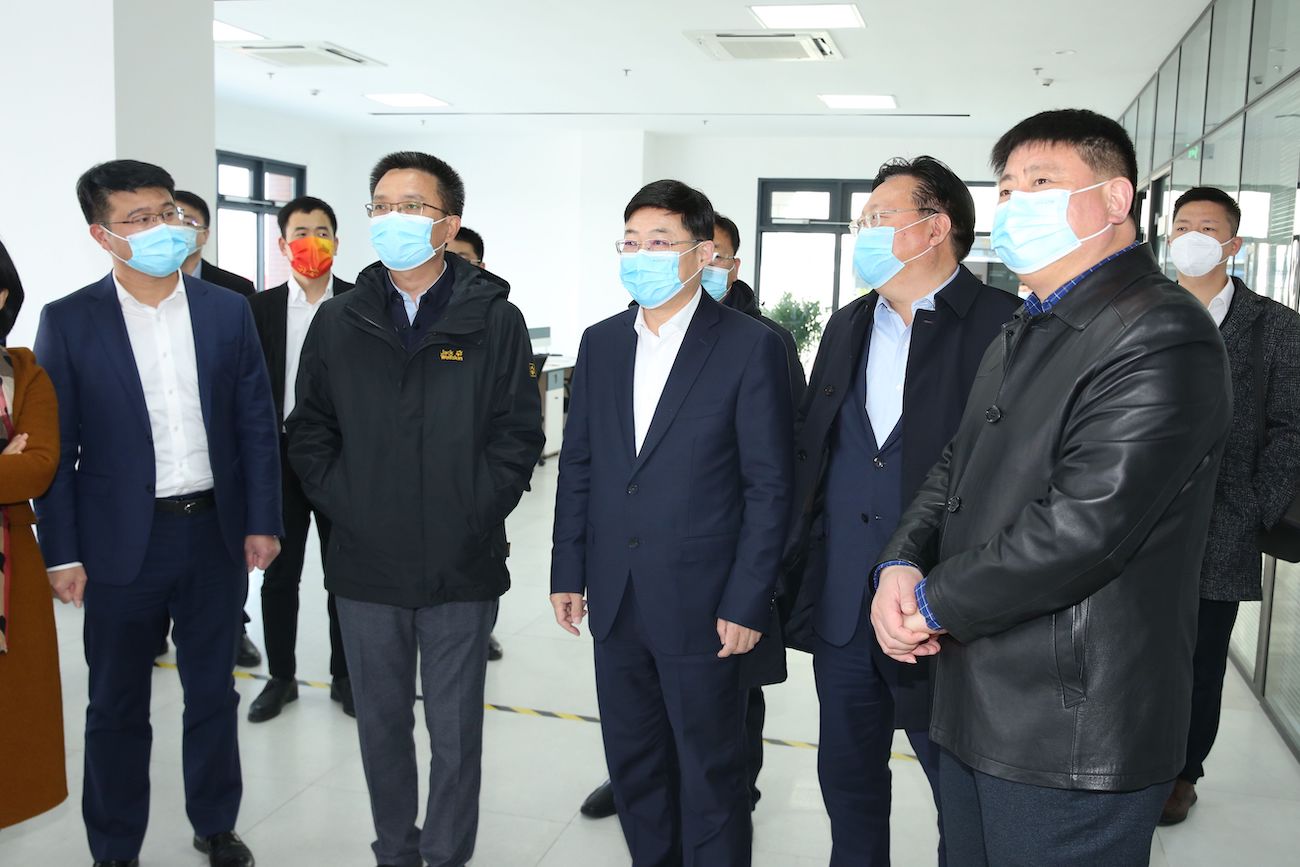 张乃文调研九游老哥j9
汽车科创园 1.jpeg